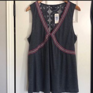 Torrid grey embroidered tank top with lace back